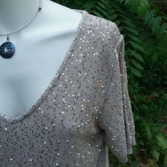 Escada Sagira sequin silk blend short sleeve V-neck sweater top Sand Dune